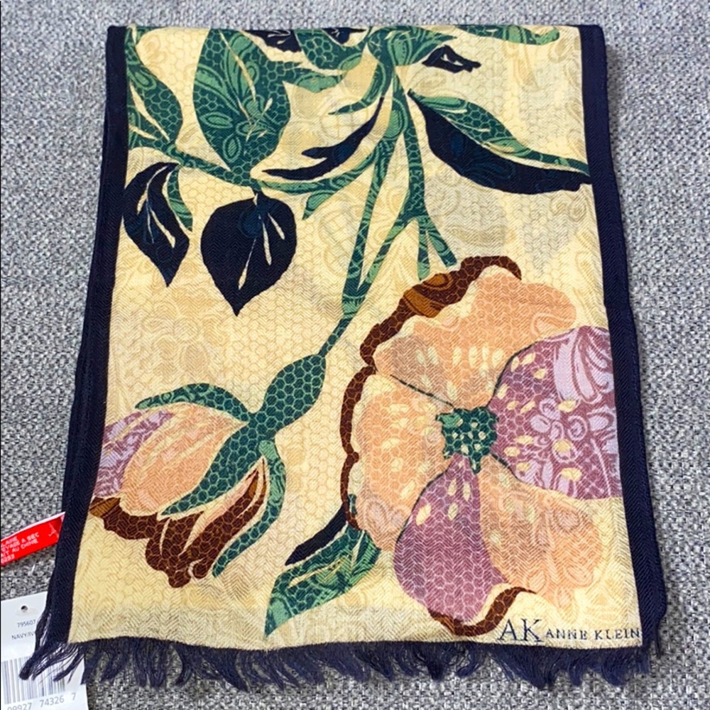 AK Scarf
